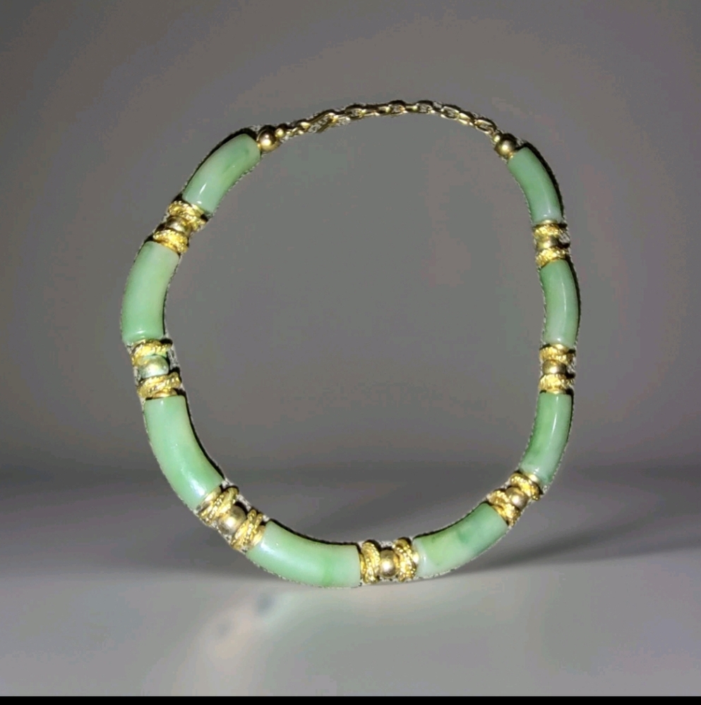 Elegant Jade Look/Style Necklace Variegated Green & Gold Tone Beads Hook Closure - Picture 4 of 7